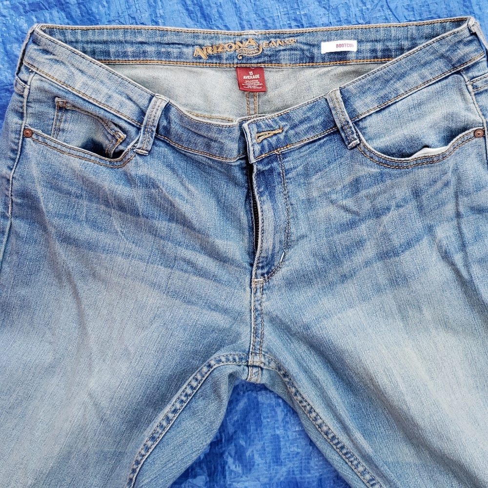 Jeans - Picture 3 of 3